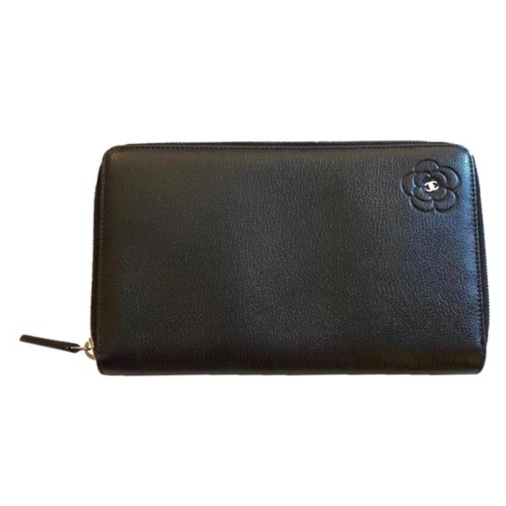 🚫SOLD🚫 Chanel Agenda Planner Zipper Wallet